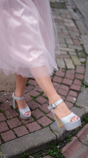576-Gümüş Kalın Topuklu Kadın Platform Ayakkabı