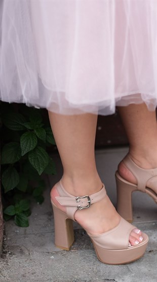 576-Nude Kalın Topuklu Kadın Platform Ayakkabı