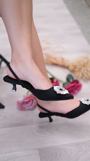 928-Siyah Taşlı Kadın Topuklu Ayakkabı